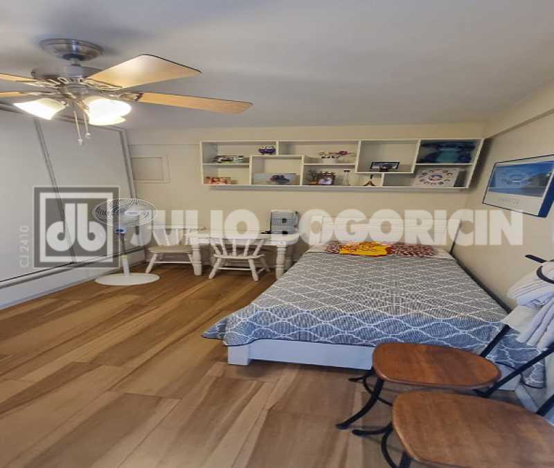 Conheça WhatsApp Image 2025-10-11 at 1 do imóvel - Linda Cobertura/ Taquara/ Jacarepaguá/ 03 dormitórios/ 02 vagas/ Suíte/ Infraestrutura/ Agende sua visita! - JBJ52728 - 20 WhatsApp Image 2025-10-11 at 1 - 20