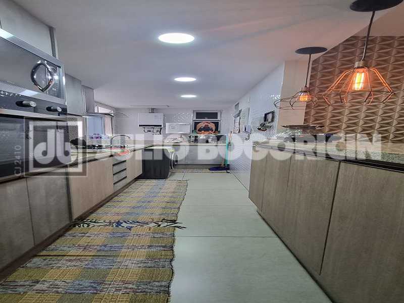 Conheça WhatsApp Image 2025-10-11 at 1 do imóvel - Linda Cobertura/ Taquara/ Jacarepaguá/ 03 dormitórios/ 02 vagas/ Suíte/ Infraestrutura/ Agende sua visita! - JBJ52728 - 6 WhatsApp Image 2025-10-11 at 1 - 6