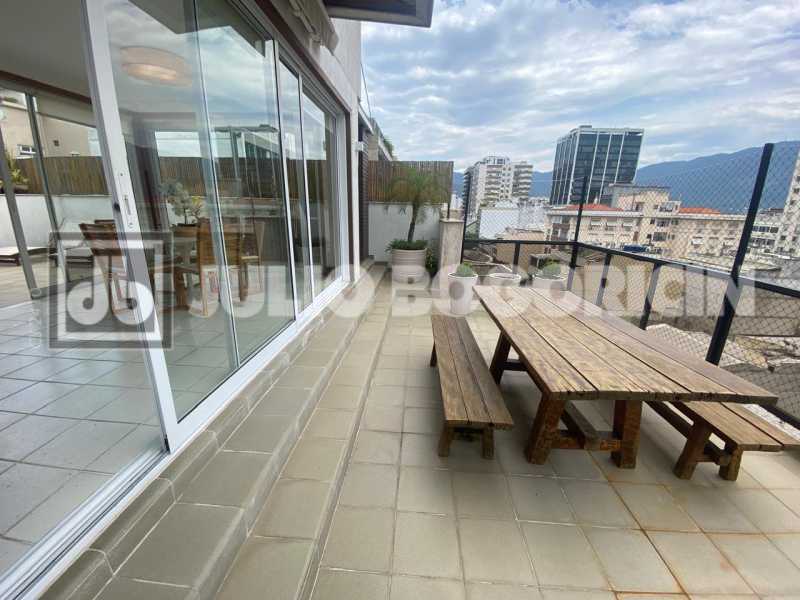 WhatsApp Image 2025-10-19 at 1 - 5