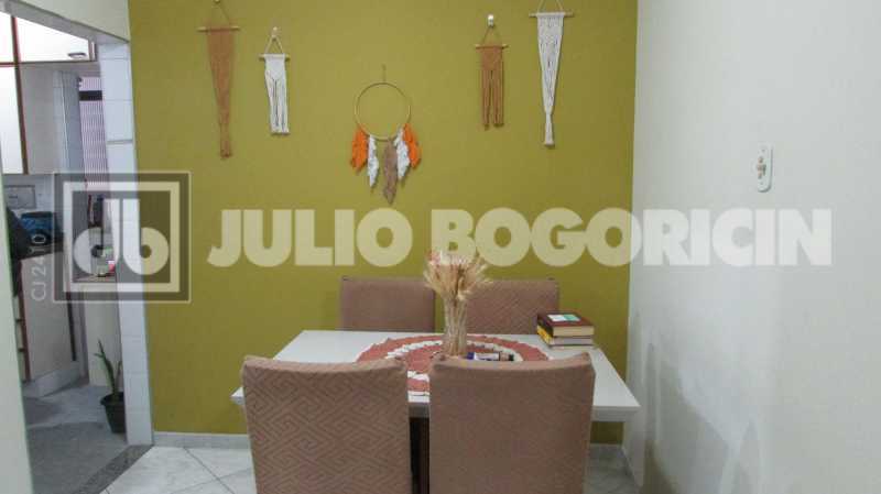 Conheça 16 do imóvel - Gloria - Juntinho Metro - Lindo apartamento - Claro e ventilado - Silencioso - Sala - 1 quarto - Cozinha clara e espaçosa - Área de serviço arejada - 50m² no IPTU - Entrar, morar e ser feliz! - JBF16871 - 16 16 - 16