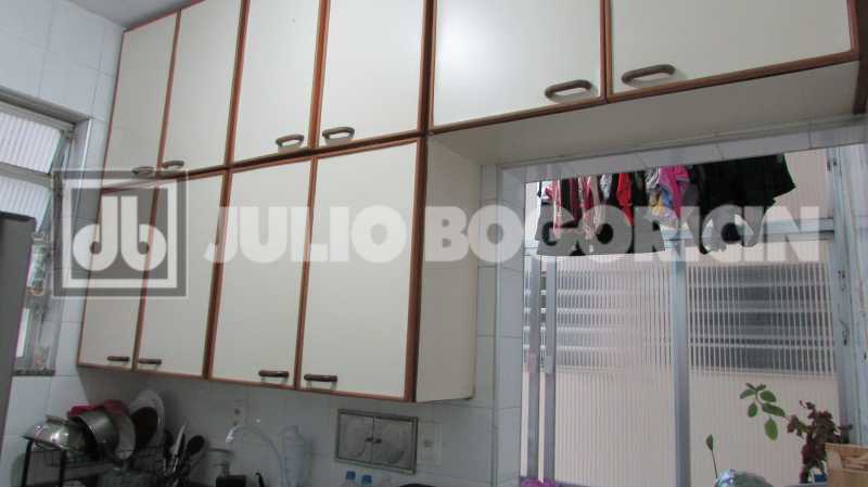 Conheça 32 do imóvel - Gloria - Juntinho Metro - Lindo apartamento - Claro e ventilado - Silencioso - Sala - 1 quarto - Cozinha clara e espaçosa - Área de serviço arejada - 50m² no IPTU - Entrar, morar e ser feliz! - JBF16871 - 32 32 - 32