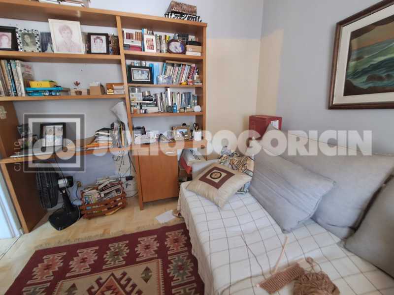 b3c85bec-e5d9-41f0-b870-4551da - 11