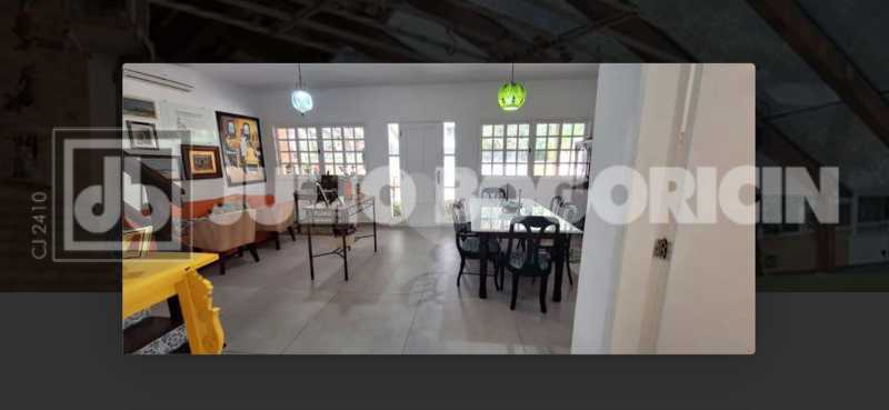 0d8b129e-f5b6-4c5c-915b-44887c - 1