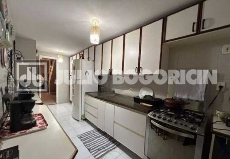 a6260f77-2a9c-4af7-9006-8686eb - 19