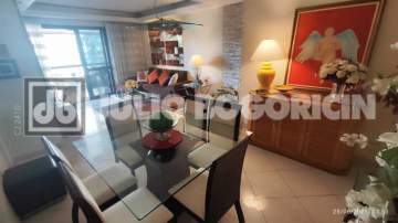 Imperdível - Julio Bogoricin Venda 2 Suítes 2 Quartos 2 Vagas Cond. Santa Mônica Barra da Tijuca - JBB49273