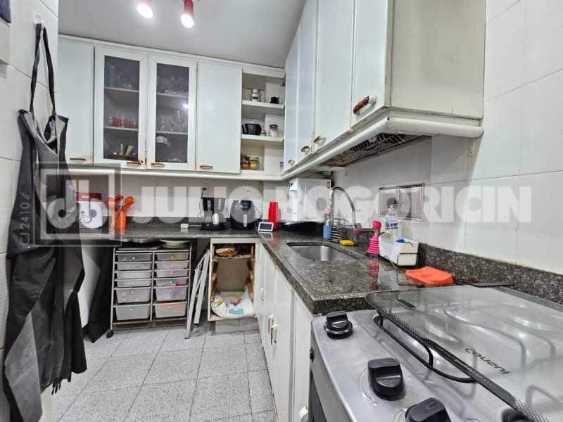 05a99069-9e2e-438a-a618-33fa3e - 25