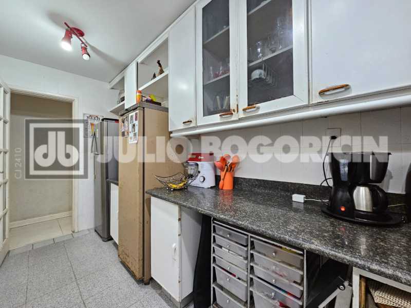 54bb8b1e-17ee-4391-ba86-acc819 - 20