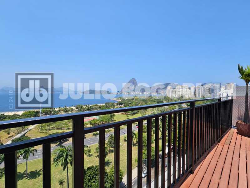 390d0e7b-5fbf-4834-846e-993cf3 - 10