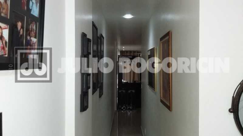 WhatsApp Image 2025-10-22 at 1 - 2