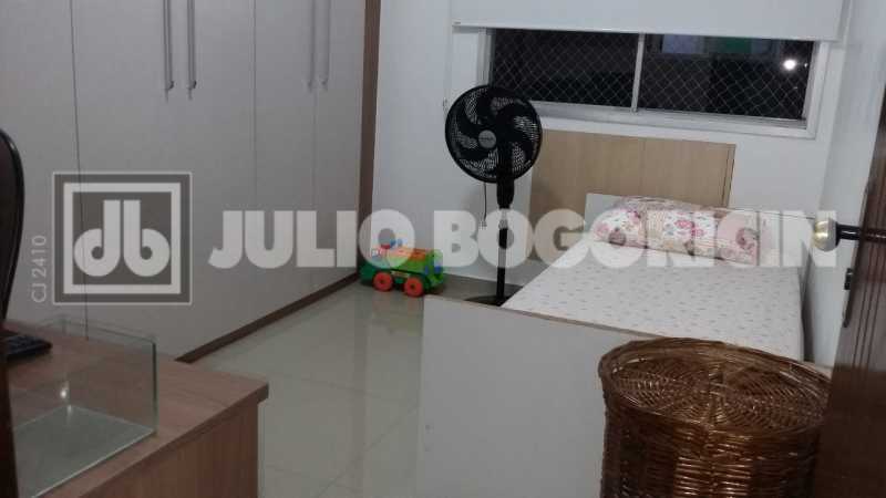 WhatsApp Image 2025-10-22 at 1 - 5