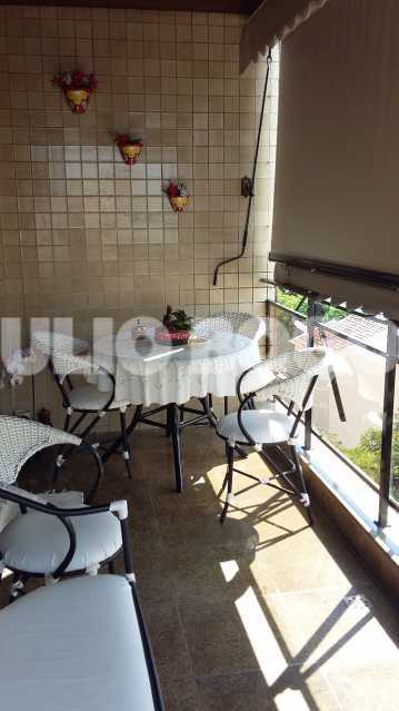 WhatsApp Image 2025-10-22 at 1 - 18