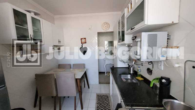 89e4938f-2265-45d8-9bed-586855 - 17