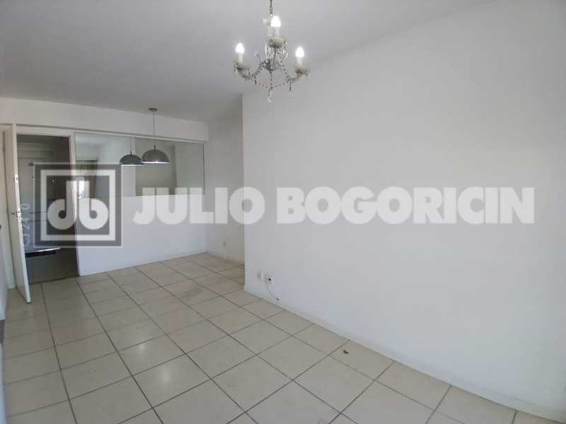 Conheça 12 do imóvel - MEIER - VARANDA GOURMET - 2 QUARTOS - SUITE - ARMÁRIOS - TOTAL INFRAESTRUTURA - 2 VAGAS NA ESCRITURA - JBM223400 - 12 12 - 12