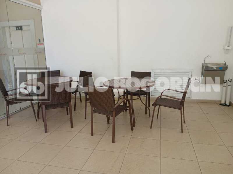 Conheça 35 do imóvel - MEIER - VARANDA GOURMET - 2 QUARTOS - SUITE - ARMÁRIOS - TOTAL INFRAESTRUTURA - 2 VAGAS NA ESCRITURA - JBM223400 - 35 35 - 35