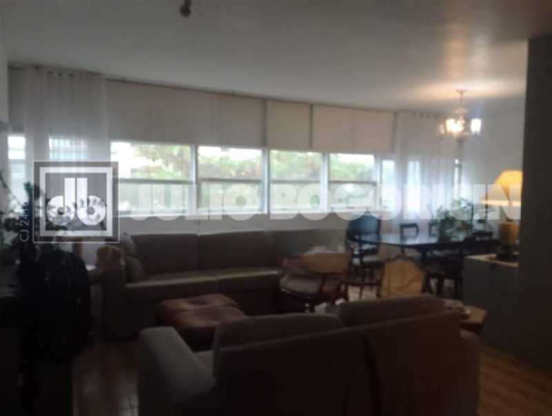 WhatsApp Image 2025-10-24 at 1 - 20