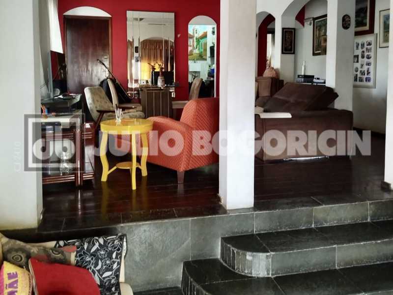 42e0c79a-bdb2-4375-8894-d11ff1 - 4