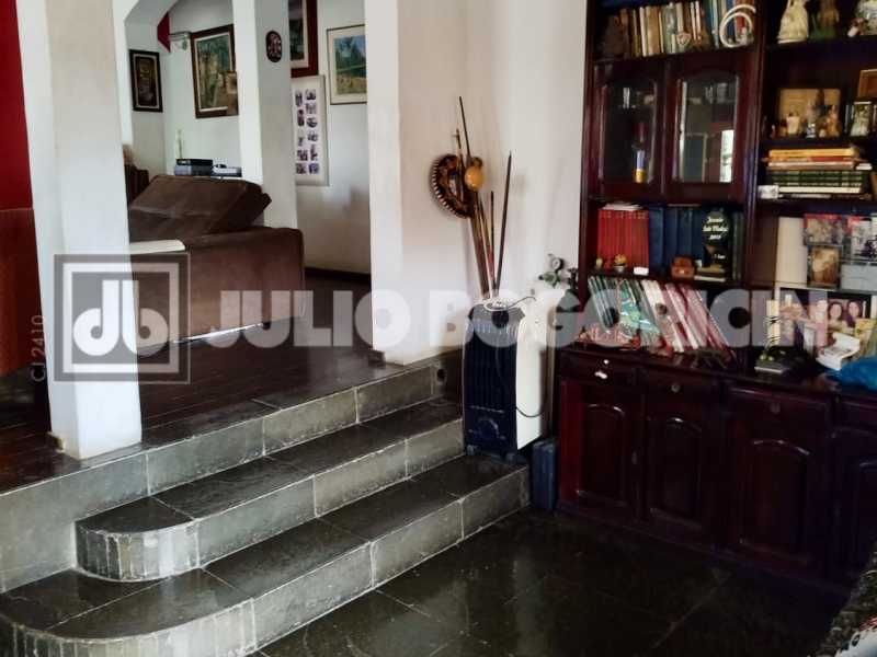 ec262773-8c65-45c9-b204-957ce8 - 5