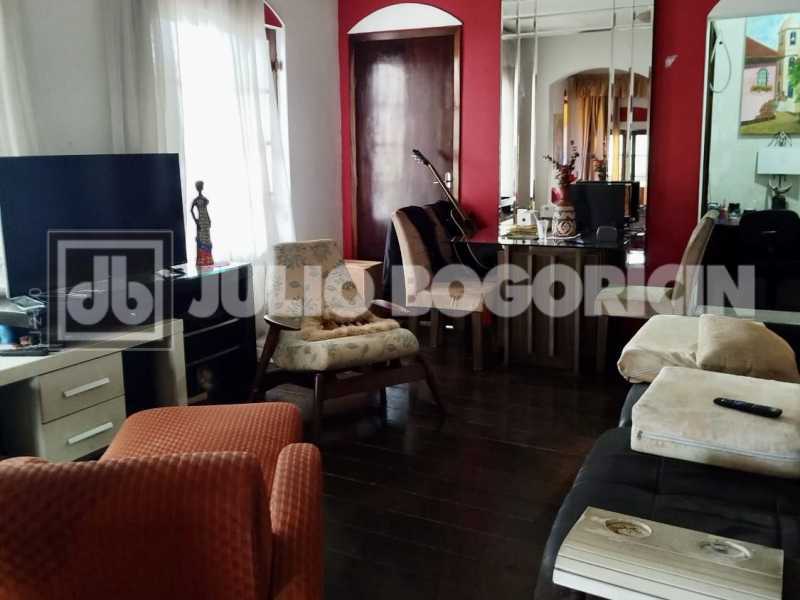 690d4b04-643d-4673-989a-69c3a8 - 6