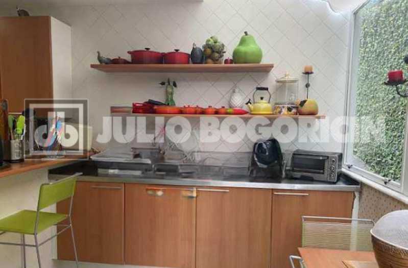 WhatsApp Image 2025-10-24 at 1 - 21