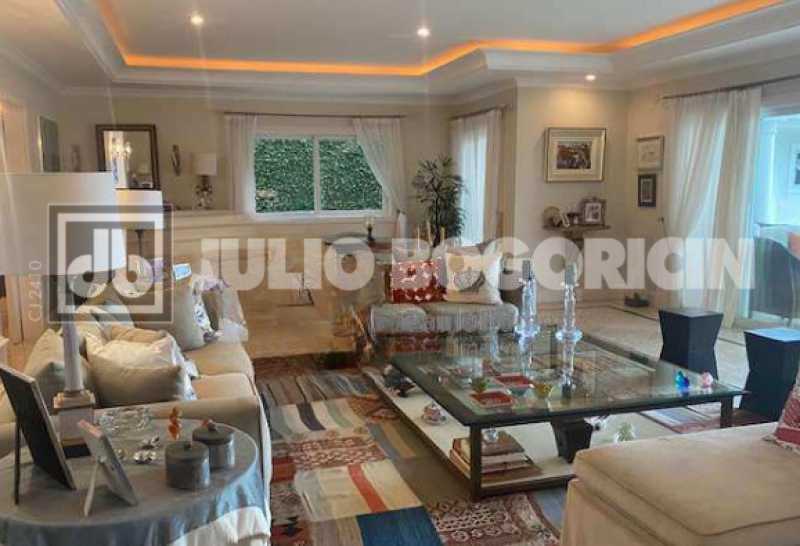 WhatsApp Image 2025-10-24 at 1 - 2