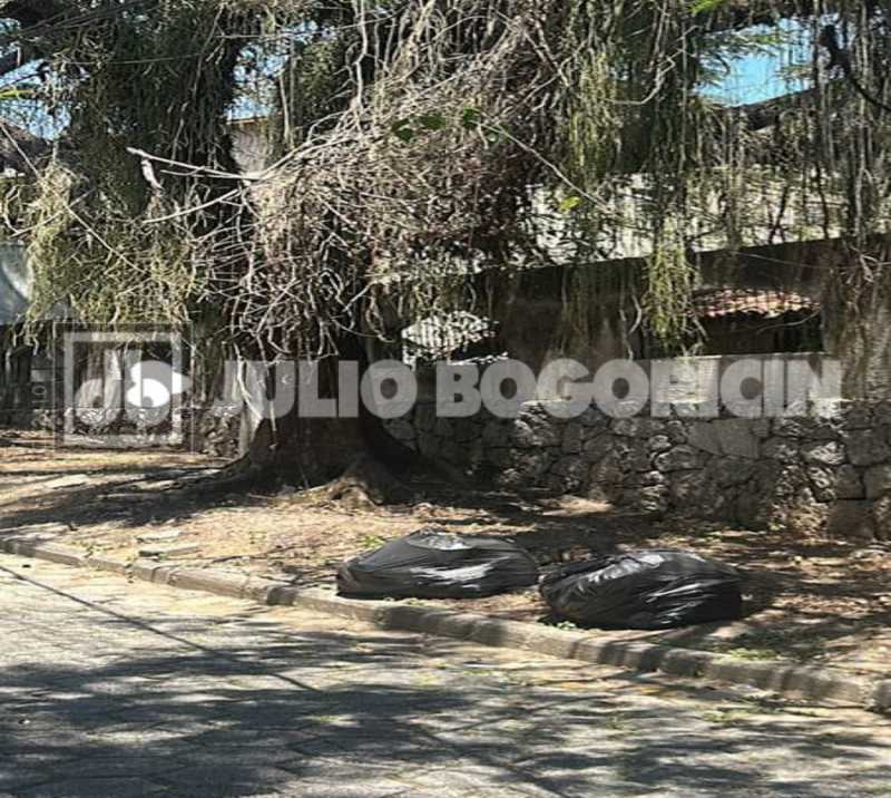 WhatsApp Image 2025-10-25 at 1 - 17