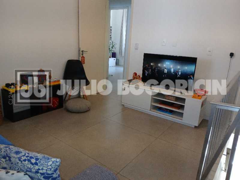 01predio3pavimentos1Comercial1 - 1