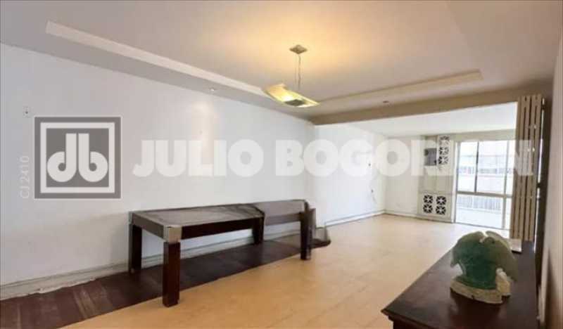 WhatsApp Image 2025-10-30 at 1 - 7