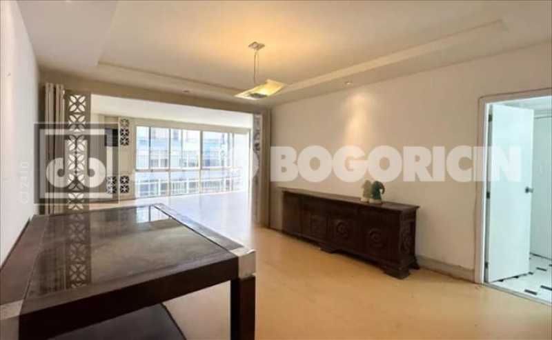 WhatsApp Image 2025-10-30 at 1 - 8