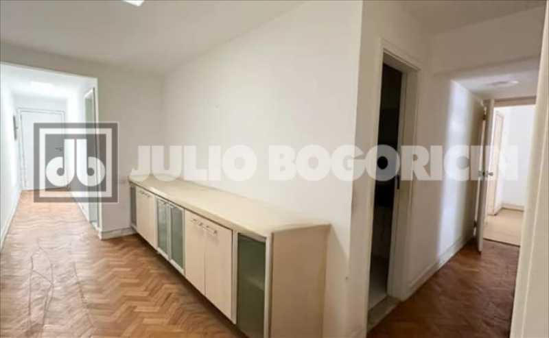 WhatsApp Image 2025-10-30 at 1 - 15