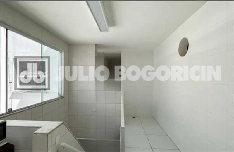 WhatsApp Image 2025-10-30 at 1 - 25