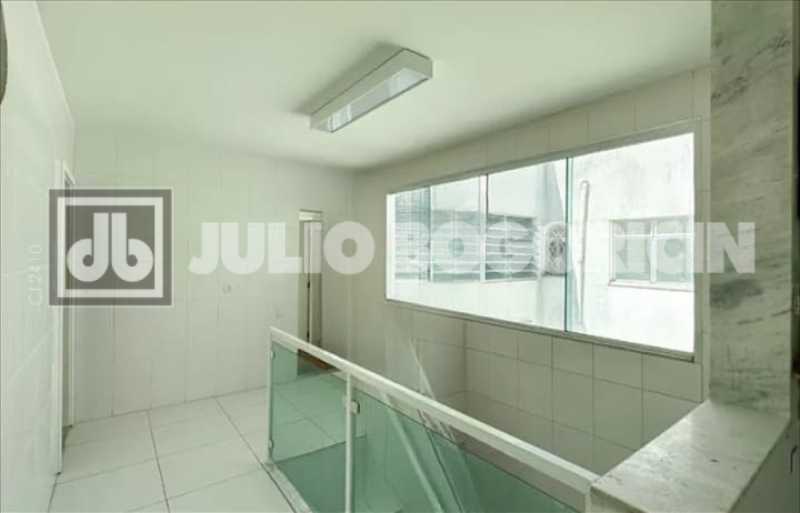 WhatsApp Image 2025-10-30 at 1 - 26