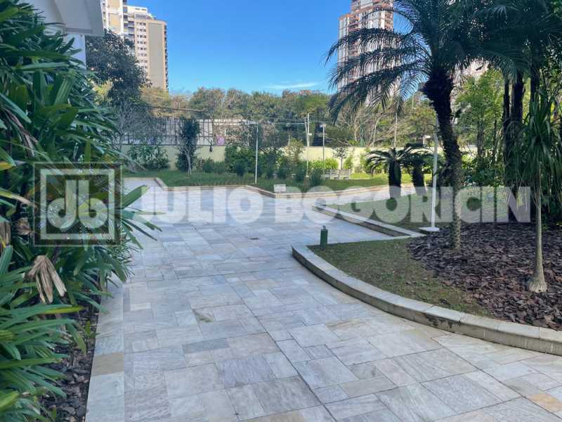 b9f89521-8409-4978-b9e6-d74d44 - 15