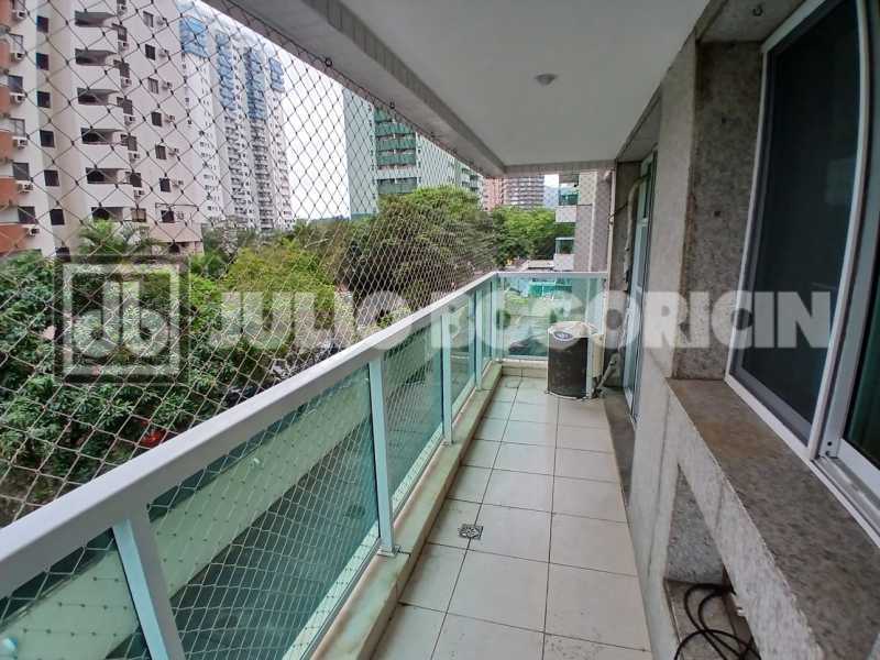 4e66dec1-c083-42b2-a112-e90b38 - 24