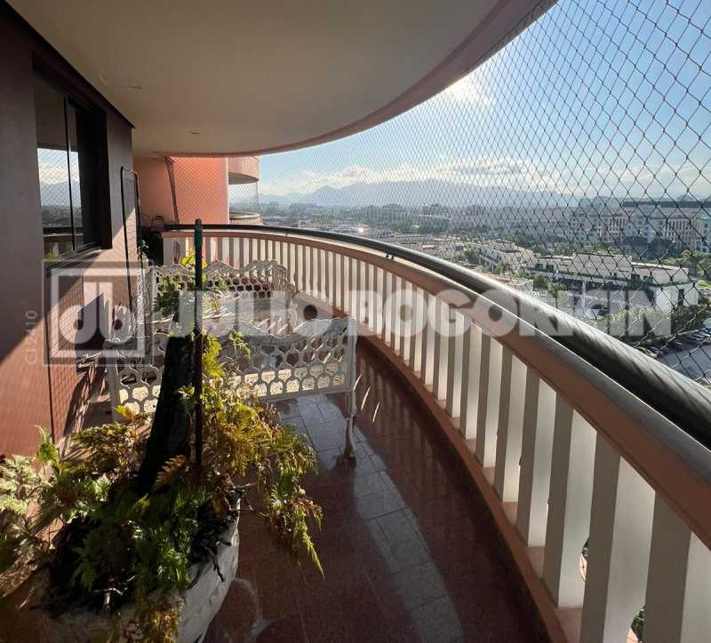 VARANDA CORTADA. - 8