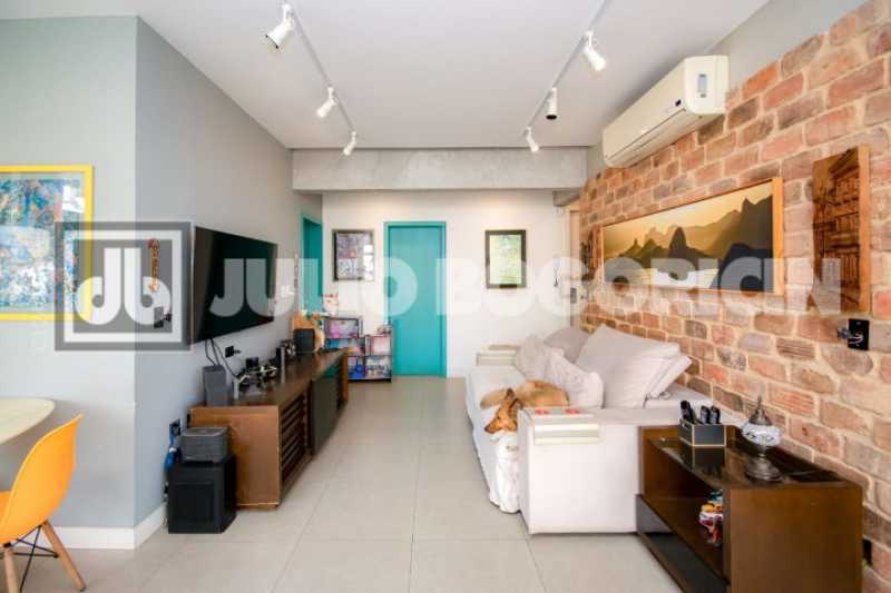 WhatsApp Image 2025-10-31 at 1 - 2