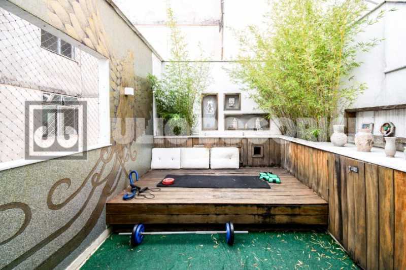 WhatsApp Image 2025-10-31 at 1 - 21