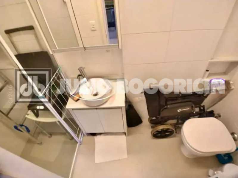 WhatsApp Image 2025-10-31 at 1 - 4