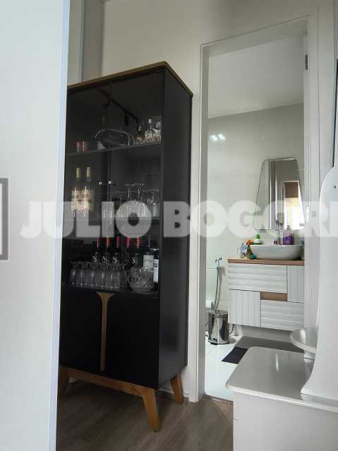 2347042e-87ea-4aeb-831e-8e2a5e - 20