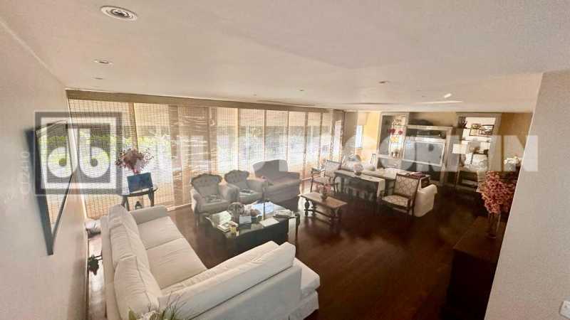 Conheça WhatsApp Image 2025-11-15 at 6 do imóvel - Cobertura à venda Rua República do Peru, Copacabana, Rio de Janeiro - R$ 1.900.000 - JBC52745 - 4 WhatsApp Image 2025-11-15 at 6 - 4