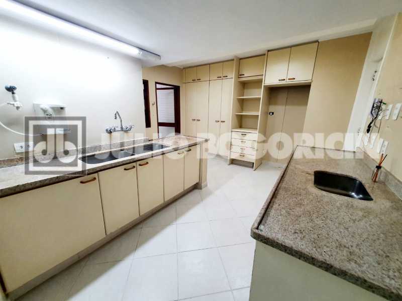 WhatsApp Image 2025-11-05 at 1 - 20