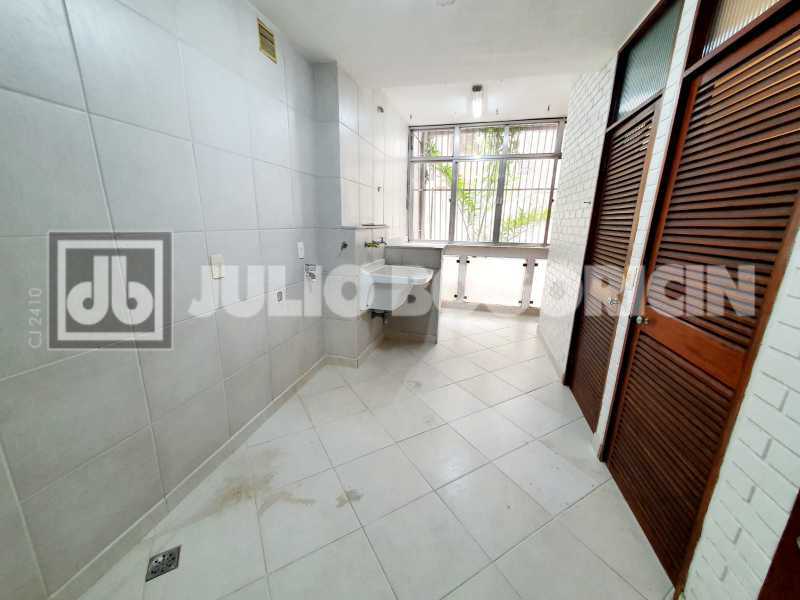 WhatsApp Image 2025-11-05 at 1 - 23