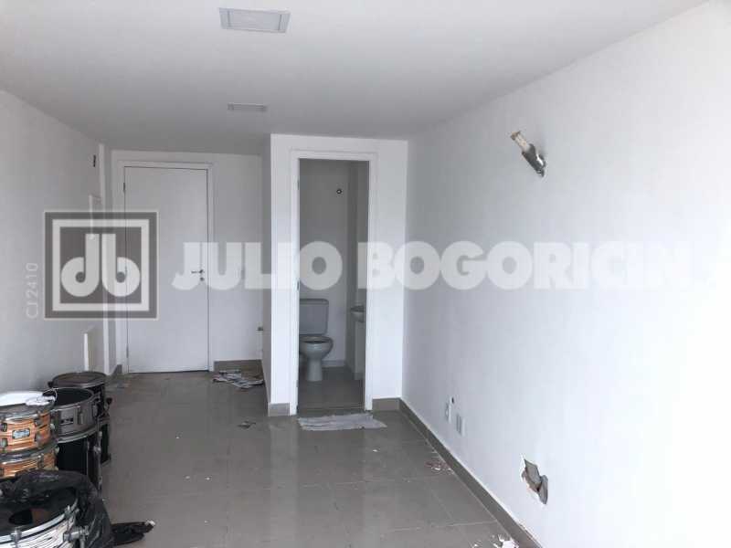 aeb936fb-f814-443a-8f77-535a5b - 15