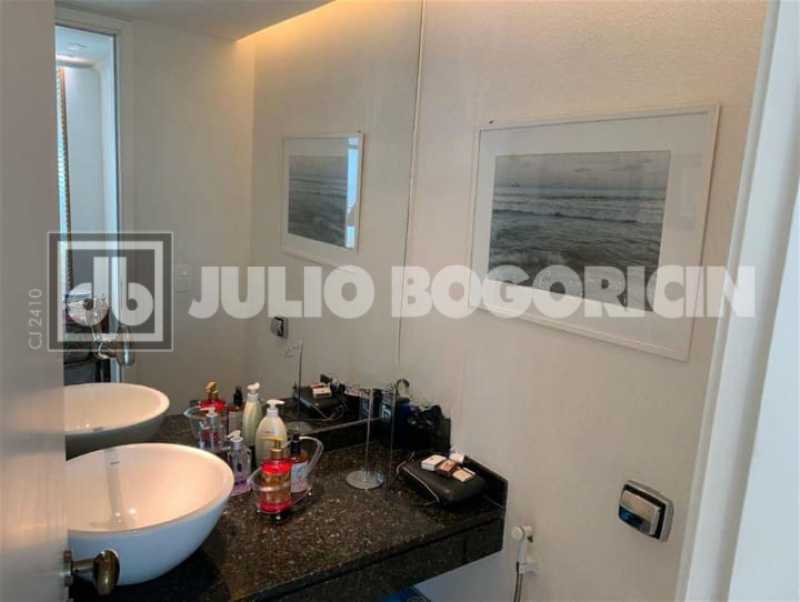 WhatsApp Image 2025-11-05 at 1 - 25