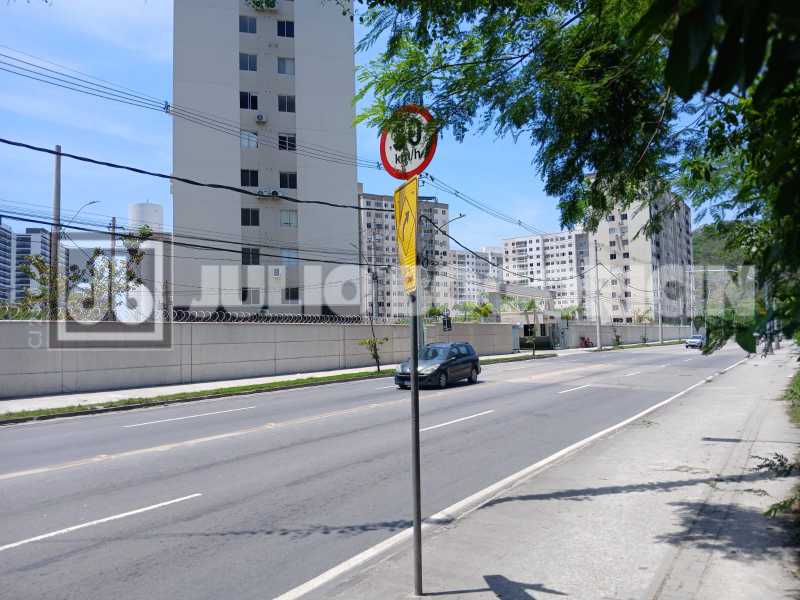 f7c87df5-8d5b-497f-8eca-9e3065 - 28