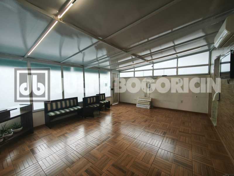 WhatsApp Image 2025-11-05 at 1 - 2