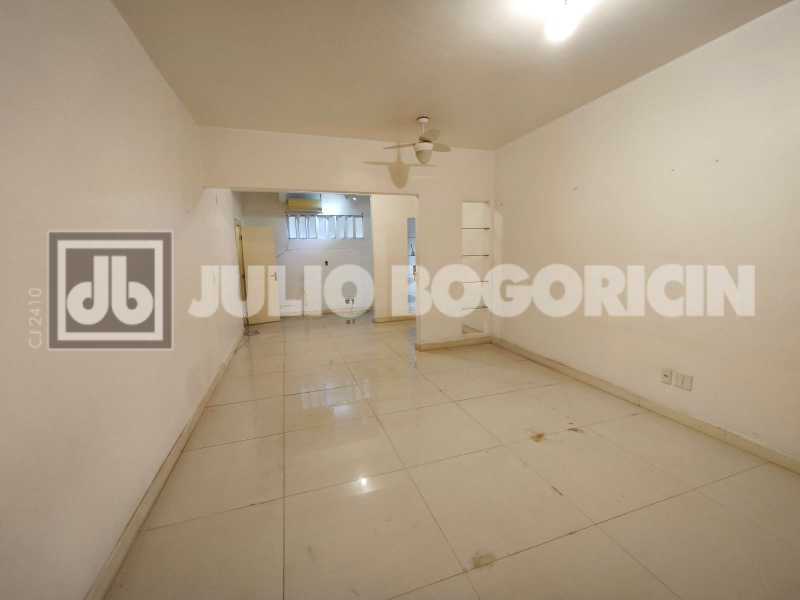 WhatsApp Image 2025-11-05 at 1 - 12