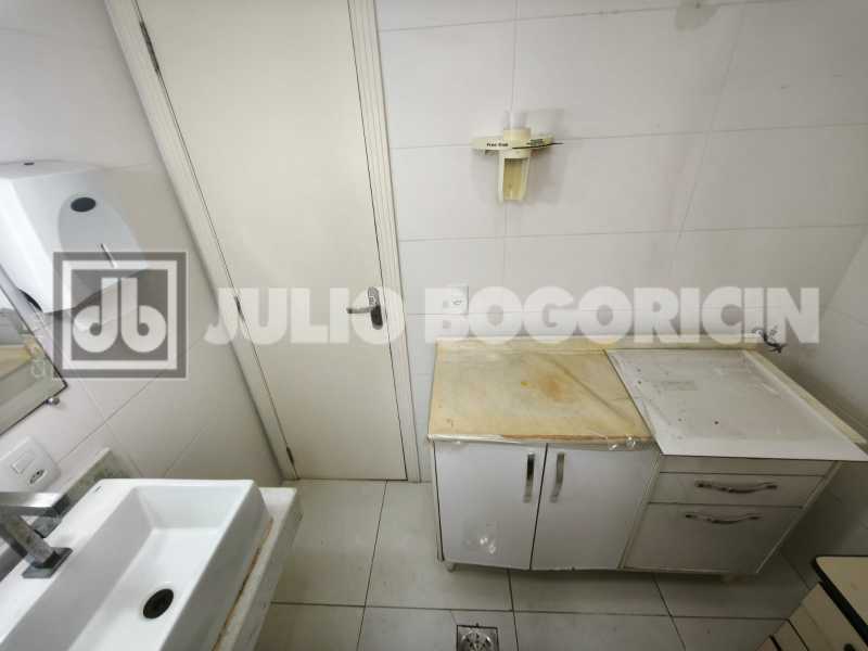 WhatsApp Image 2025-11-05 at 1 - 24