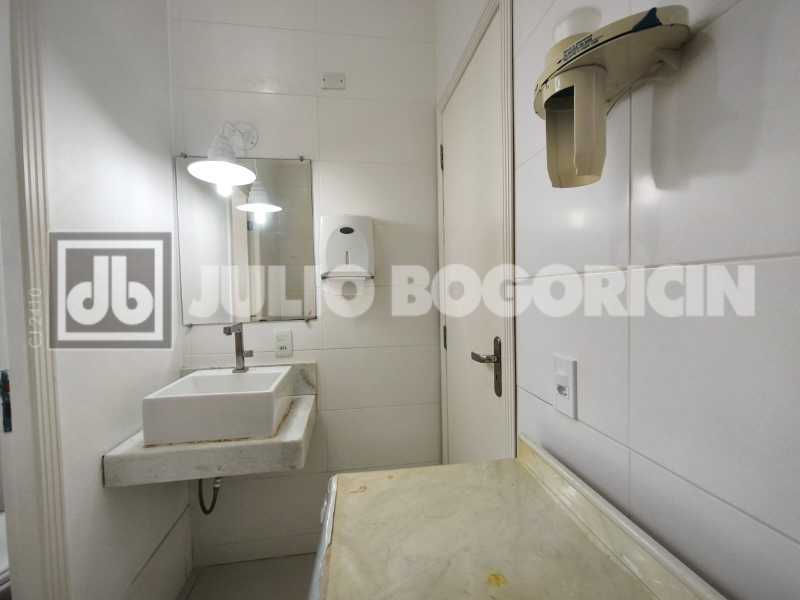 WhatsApp Image 2025-11-05 at 1 - 26