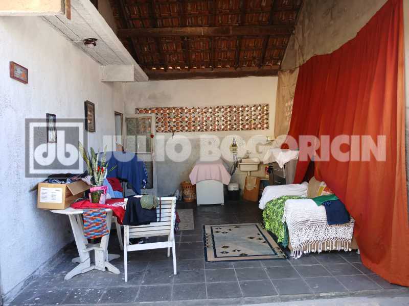 281fbdd1-8d63-41be-a21a-02c3d5 - 22