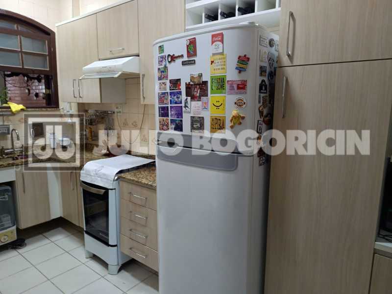 22saladoisquartosbanheirodepen - 22